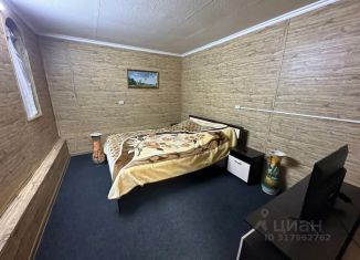 Сдам в аренду комнату, 40 м2, хутор Калинин, Школьная улица, 109Б