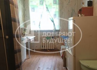 Продаю комнату, 27.8 м2, Лысьва, улица Энгельса, 33