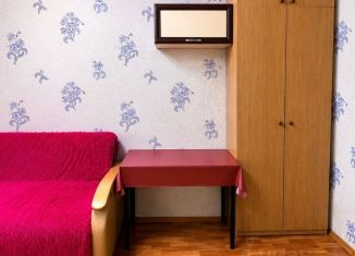 Продаю комнату, 80 м2, Калуга, улица Глаголева, 10, Московский округ
