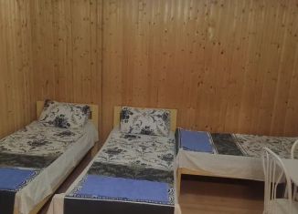 Сдается в аренду комната, 25 м2, Избербаш, посёлок Рыбный, 24Д