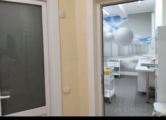 Офис на продажу, 74.4 м2, Астрахань, улица Богдана Хмельницкого, 23