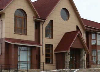 Сдам в аренду комнату, 10 м2, Ирбит, улица Елизарьевых, 35