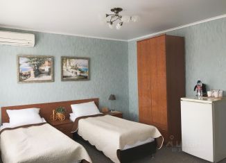 Сдам комнату, 20 м2, Таганрог, улица Ленина, 212Б