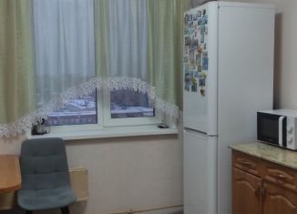 Продаю 3-комнатную квартиру, 72.3 м2, Омск, улица Богдана Хмельницкого, 46