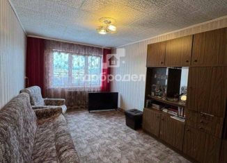 Продается 3-ком. квартира, 56 м2, Свердловская область, проспект Ильича, 24