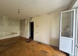 1-комнатная квартира на продажу, 30 м2, Барнаул, улица Сухэ-Батора, 11
