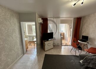 Продается двухкомнатная квартира, 42 м2, Туапсе, улица Карла Маркса, 93