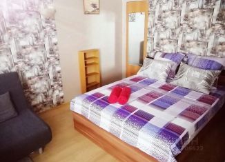 Сдам 1-ком. квартиру, 35 м2, Омская область, проспект Карла Маркса, 48