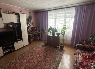 Продажа 4-ком. квартиры, 80.6 м2, Кемеровская область, Угольная улица, 2
