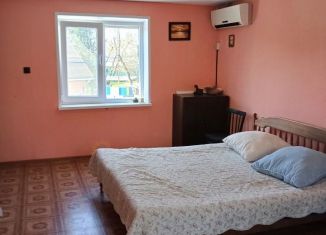 Продаю дачу, 89 м2, Ейск, улица Горького