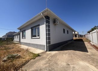 Продаю дом, 95 м2, Краснодарский край, улица Крюкова