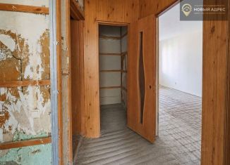 Продается 3-комнатная квартира, 60 м2, Крымск, улица Маршала Гречко, 76