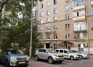 Продаю комнату, 71 м2, Москва, улица Земляной Вал, 52/16с2, метро Таганская