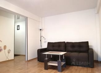 2-комнатная квартира в аренду, 47 м2, Иркутская область, улица Марата, 15/1