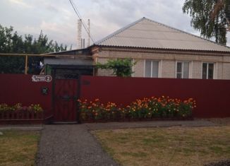 Продажа дома, 105 м2, село Репьёвка, улица Ленина, 2