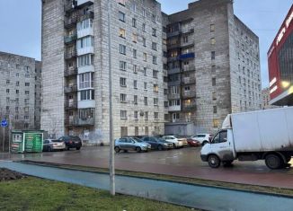 Продаю комнату, 9.6 м2, Пермский край, шоссе Космонавтов, 84