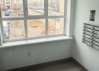 Продам 3-комнатную квартиру, 62.5 м2, Мурманск, проспект Героев-Североморцев, 28