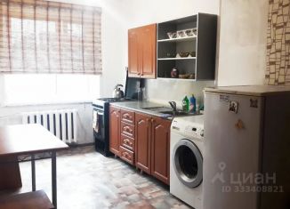 Сдам 1-комнатную квартиру, 35 м2, Саха (Якутия), улица Кирова, 7/3
