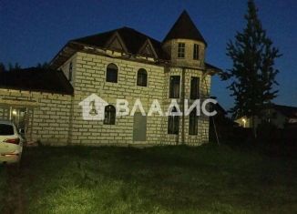 Продаю коттедж, 320 м2, Ленинградская область, 3-й проезд