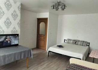 Сдается в аренду двухкомнатная квартира, 43 м2, Улан-Удэ, бульвар Карла Маркса, 15А