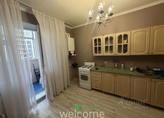 Продажа 1-ком. квартиры, 42 м2, Ставропольский край, улица 45-я Параллель, 73