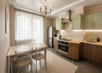 Сдаю однокомнатную квартиру, 38 м2, Сыктывкар, улица Осипенко, 12, Октябрьский район