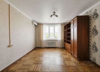 Продам комнату, 17 м2, Краснодарский край, микрорайон Парус, 13