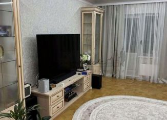 Продается трехкомнатная квартира, 98 м2, Старый Оскол, микрорайон Степной, 5