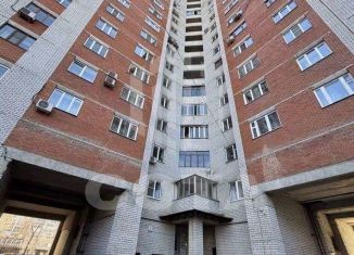 Продается трехкомнатная квартира, 117 м2, Воронежская область, Беговая улица, 2/3